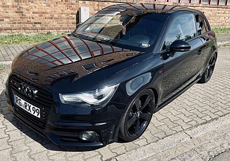 Audi A1 1.4 TFSI S tronic line Sportpaket pano bose voll