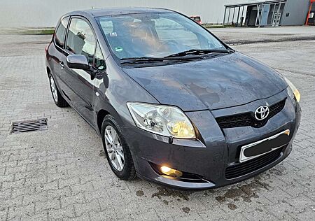 Toyota Auris 1.6 VVT-i Multimode Executive