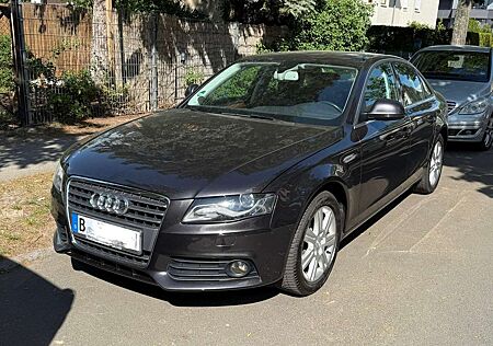 Audi A4 1.8 TFSI Ambiente Klima*Szhz*Temp*TÜV NEU