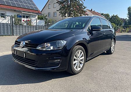 VW Golf Variant Volkswagen 1.6 TDI BlueMotion DSG Lounge NAVI+Sihz+PDC+Temp