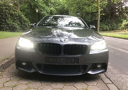 BMW 530 gebraucht kaufen BMW 530d 530 Gran Turismo Aut. Luxury Line
