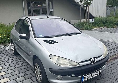 Peugeot 206 2te HAND