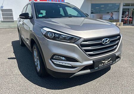 Hyundai Tucson blue Passion 2WD