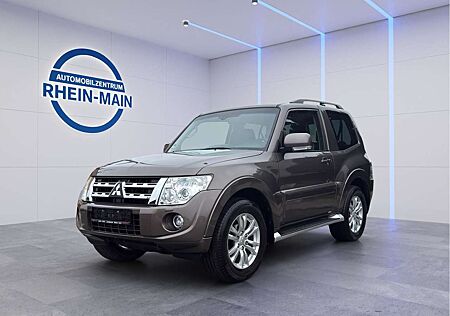 Mitsubishi Pajero 3.2 DI-D Instyle 1. Hand AHK 3000kg