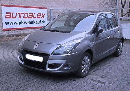 Renault Scenic III BOSE 1,6 dci NAVI Pano TÜV 2 Jahre