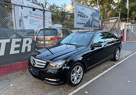 Mercedes-Benz C 220 CDI BE*Bi-Xenon *Panor*Schie * Avantga*TOP
