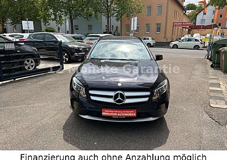 Mercedes-Benz GLA 180 GLA-Klasse 180 Automatik & Navi & Rückfahrkamera