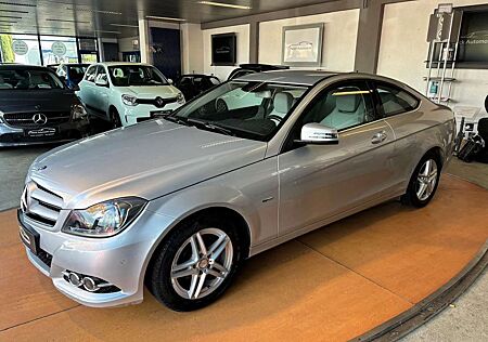 Mercedes-Benz C 180 Klasse Coupe Automatik CGI BlueEff.
