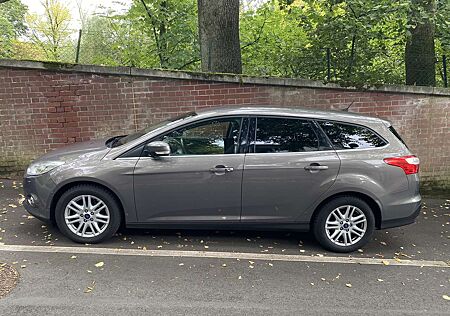Ford Focus Turnier 1.6 Ti-VCT Aut. SYNC Edition
