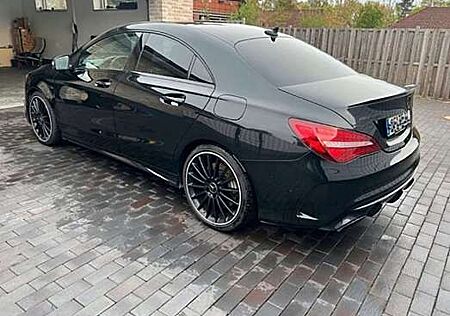 Mercedes-Benz CLA 45 AMG 4Matic Night Edition