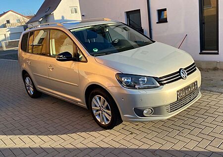 VW Touran Volkswagen 1.4 TSI Style*Alcantara*Pano*Navi*SHZ*PDC