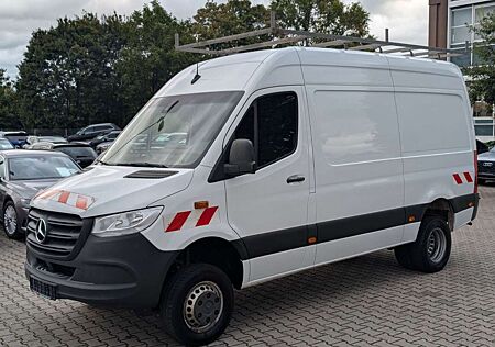 Mercedes-Benz Sprinter 519 CDI 3.0 V6 4x4 Navi AHK Sortimo