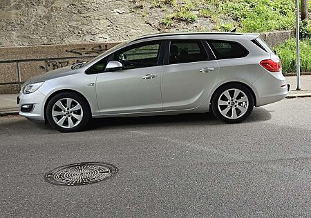 Opel Astra 1.7 CDTI DPF ecoFLEX Start/Stop Active