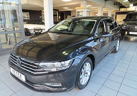 VW Passat Variant Volkswagen Business ACC AHK NAVI LED