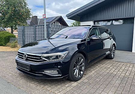 VW Passat Variant Volkswagen Business DSG LED DCC Leder Panoramadach AHK MwSt