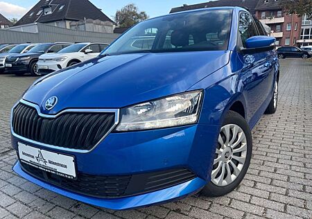 Skoda Fabia Combi Ambition PDC AHK Navi Sitzheizung