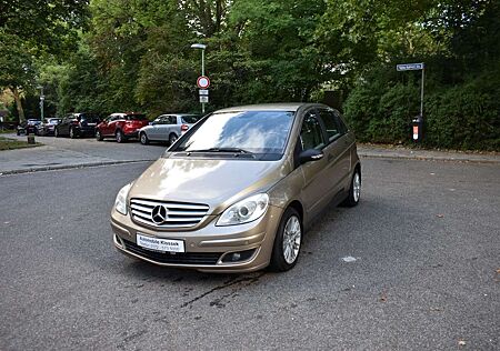 Mercedes-Benz B 150 Service u. TÜV neu