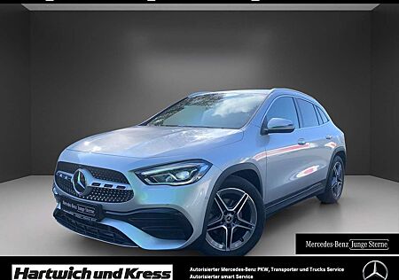 Mercedes-Benz GLA 200 AMG AHK+Kamera+LED+Spiegelpaket AMG Line