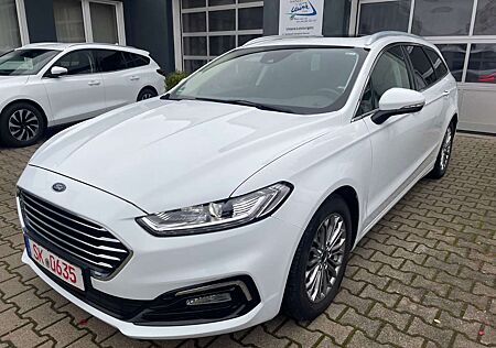 Ford Mondeo Kombi TDi150 Auto Pano/Leder/AHK/Massage.