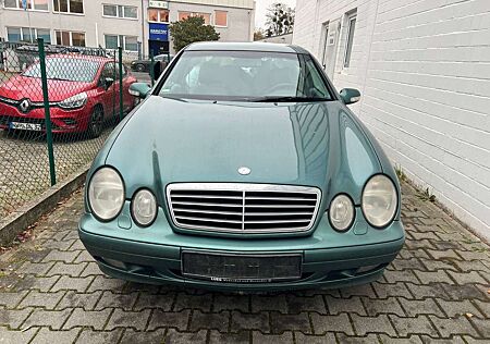 Mercedes-Benz CLK 320 ELEGANCE,Leder,LPG