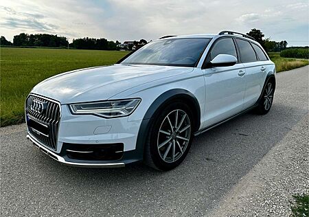 Audi A6 Allroad quattro 3.0 TDI S tronic DPF
