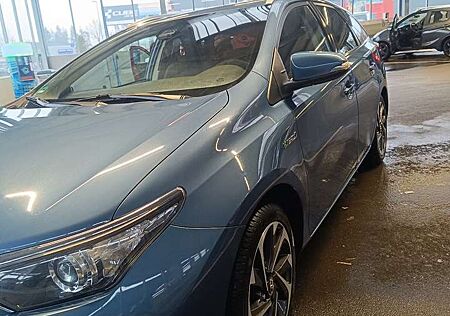 Toyota Auris Hybrid Edition-S