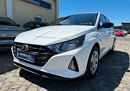 Hyundai i20 blue 1.2 Classic AU+HU neu inkl. M+S