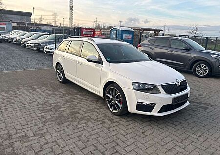 Skoda Octavia Combi RS*AHK*NAVI*XENON*