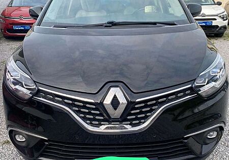 Renault Grand Scenic ENERGY dCi 130 INITIALE PARIS