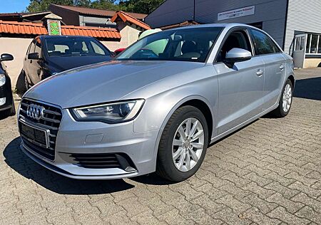 Audi A3 2.0 TDI Scheckheft Xenon Navi SHZ PDC Tuv 12/24