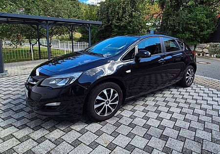 Opel Astra 1.6 Selection
