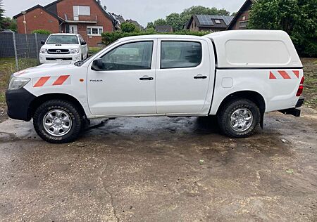 Toyota Hilux DC,4x4,AC,nettoexoort:14000€