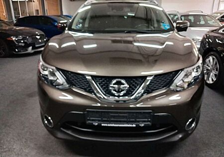 Nissan Qashqai N-Connecta 1.HAND AUTOM NAVI PANO AHK