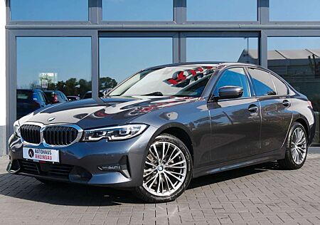BMW 320 xDrive Sport Line R-KAMERA ACC LIVE COCKPIT
