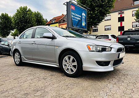 Mitsubishi Lancer 1.8 Limousine Intense Tempomat SH PDC AHK