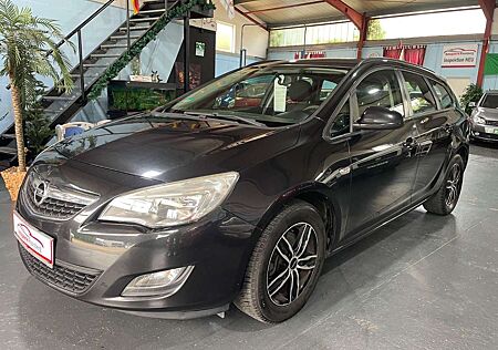 Opel Astra Sports*KLIMA*ANHÄNGER*ALLWETTER*TÜV