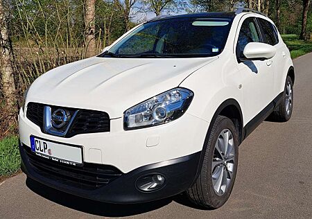 Nissan Qashqai Diesel 1.5 dCi DPF 360 Leder Pano Xenon