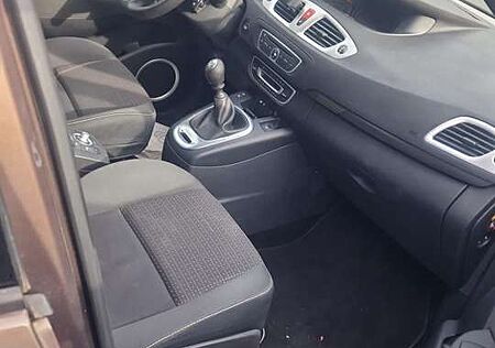 Renault Scenic 1.6 16V 110 E85 Dynamique