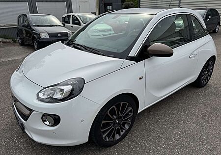Opel Adam Glam .TÜV Neue, 8 Fach-Bereift auf Alufelgen