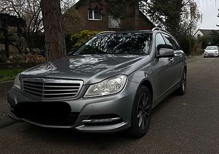 Mercedes-Benz C 180 T CGI BlueEfficiency (204.231)