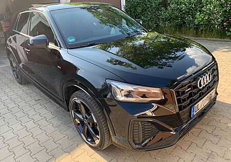 Audi Q2 Diesel 35 TDI quattro Stronic Sline, Matrix LED