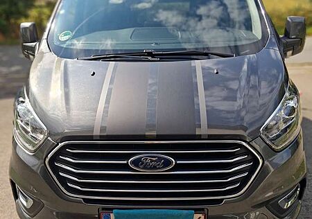 Ford Tourneo Custom 320 L1H1 VA Titanium