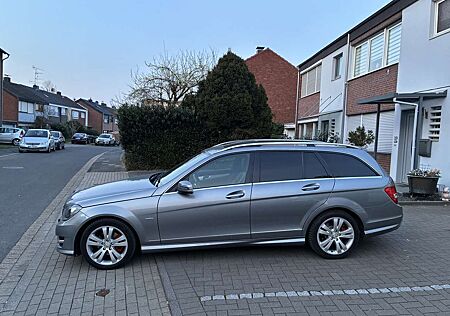 Mercedes-Benz C 200 T (BlueEFFICIENCY)AMGLine 7G-TRONIC Avantgarde