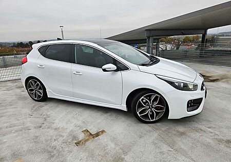 Kia Cee'd Ceed / Ceed+1.6+T-GDI+GT-Track