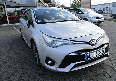 Toyota Avensis Touring Sports 1.8 Comfort