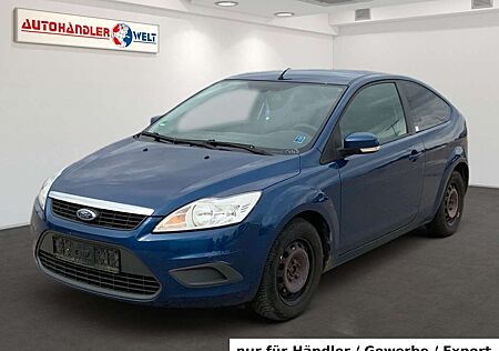 Ford Focus Lim. 1.4 Style Klimaanlage FSHz. Tempomat