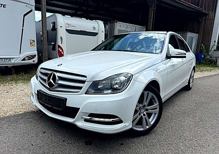 Mercedes-Benz C 180 CGI Lim. BlueEfficiency **NAVI/8-FACH**