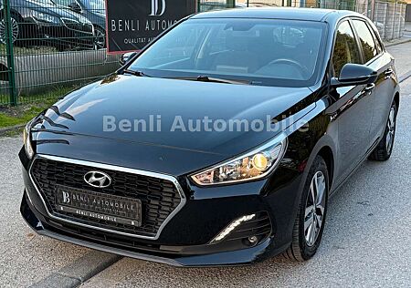 Hyundai i30 YES!/TMP/NAVI/SHZ/KAMERA/LED/APPLE-CARPLAY/