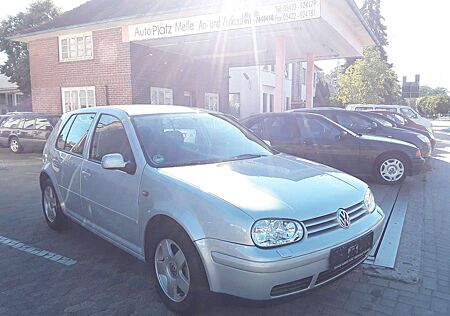 VW Golf Volkswagen 1.6 Auto Highline,1 Hand, Klima,Scheckheft