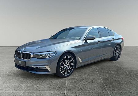 BMW 540 i Luxury Line Head Up LED Ambiente 8fach